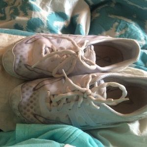 Cheer Infinity shoes