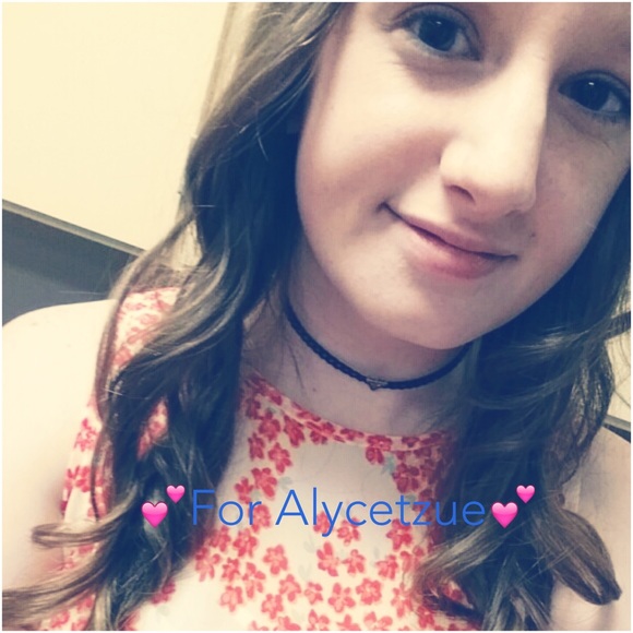 💕Alycetzue and Is 3rd Trade💕