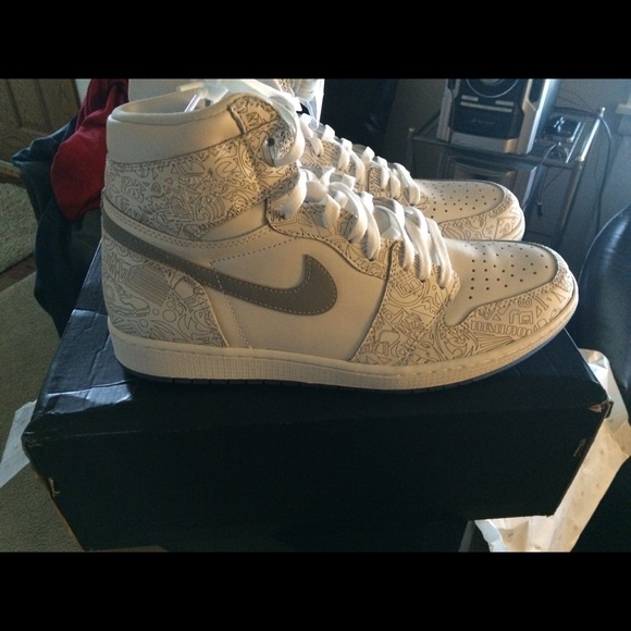 Air Jordan 1 Retro HI OG Laser