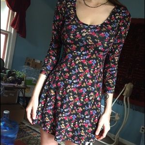 Forever 21 short flower patterned minidress
