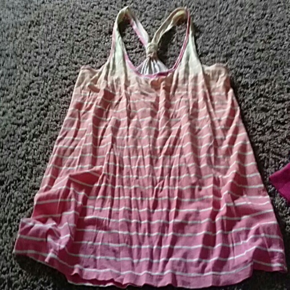 Racetrack tank