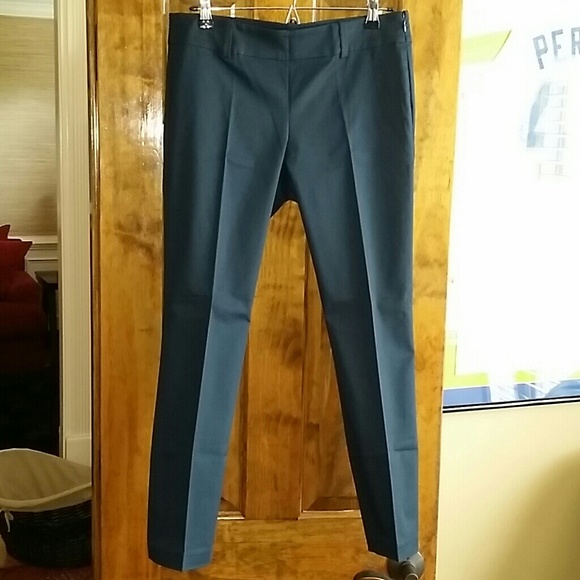 Stretch cropped pants