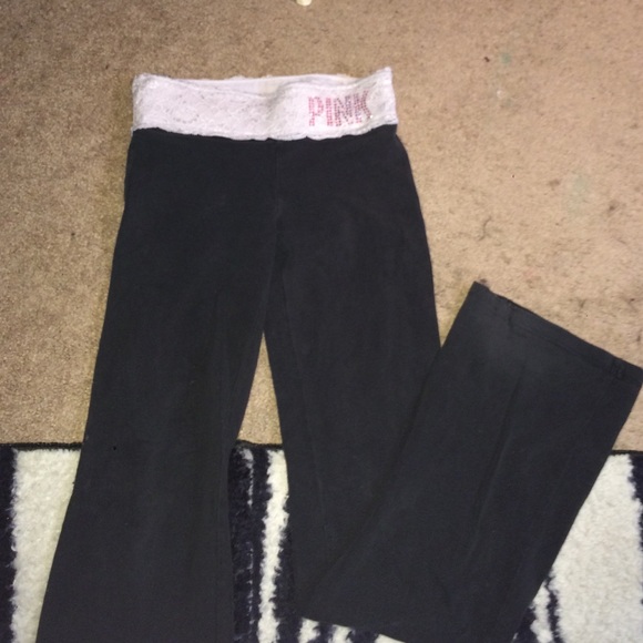 PINK yoga pants