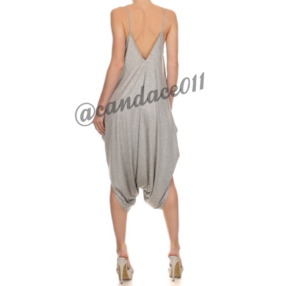 Loose Fit Romper (Heather Grey) (M) ⭐️Last One!⭐️ - Picture 4 of 4