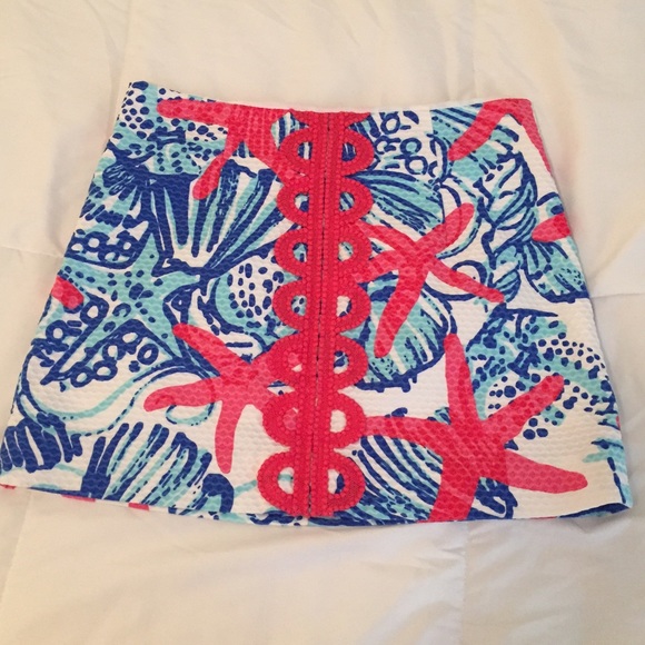 SOLD Lilly Pulitzer Tate Skirt she she shells - Picture 2 of 4