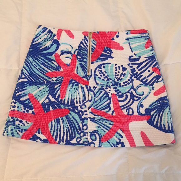 SOLD Lilly Pulitzer Tate Skirt she she shells - Picture 3 of 4