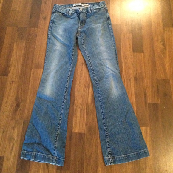 Size 4 Gap Long and Lean Stretch