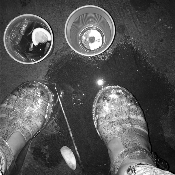 โ ๏ธ UNIF MELT HELLA JELLYS โ ๏ธ - Picture 3 of 4