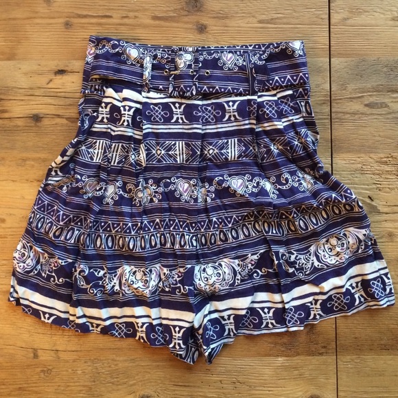 Vintage High Waisted Shorts Purple