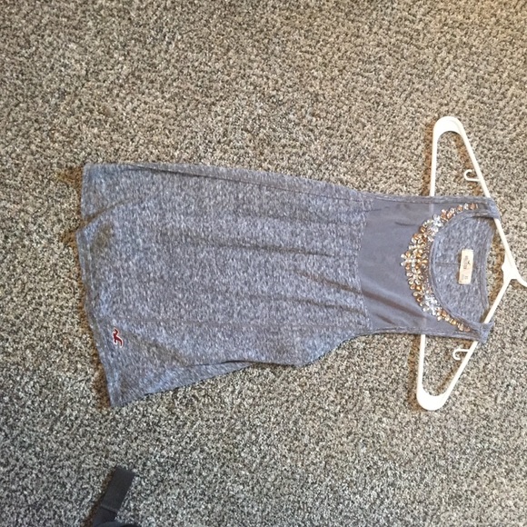 Grey Hollister tank top
