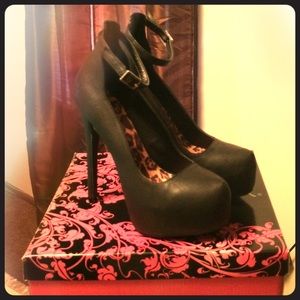 Women's high heels