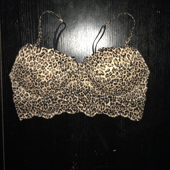 Victoria Secret Push Up Bralette!