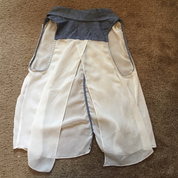 Sheer Button down - Picture 3 of 3