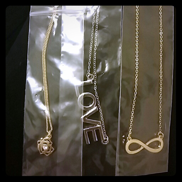 3 necklace set