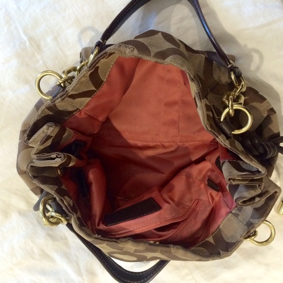 Coach - Picture 3 of 3