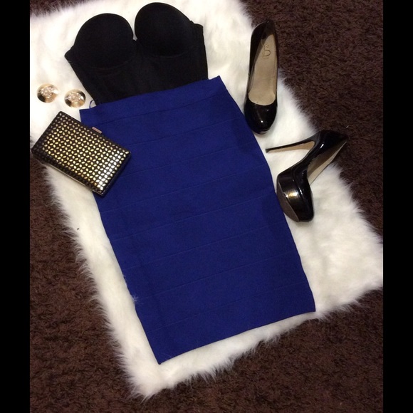 24 HR SALE.   Blue   Bandage pencil skirt