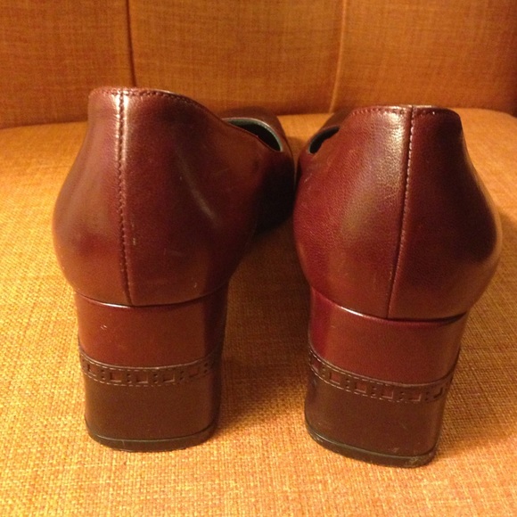 Brown & Burgundy Shoes - Picture 3 of 4