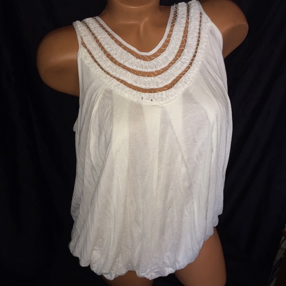 ✨NWT✨ Cream Colored Tank