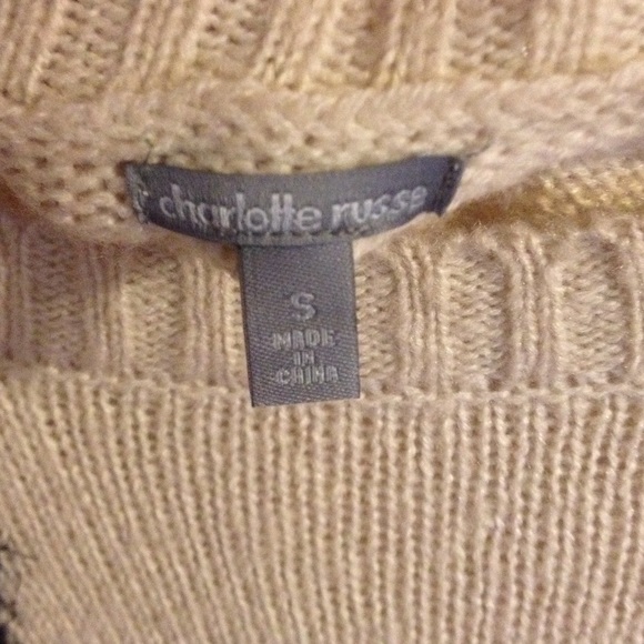 Sweater - Picture 4 of 4