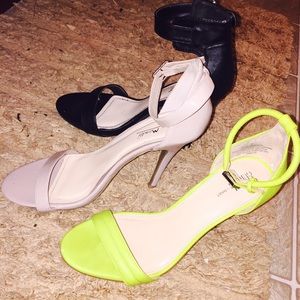 Single sole sandals.