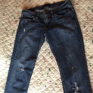 Levi's size 7 jeans