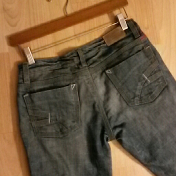 Jeans - Picture 3 of 3