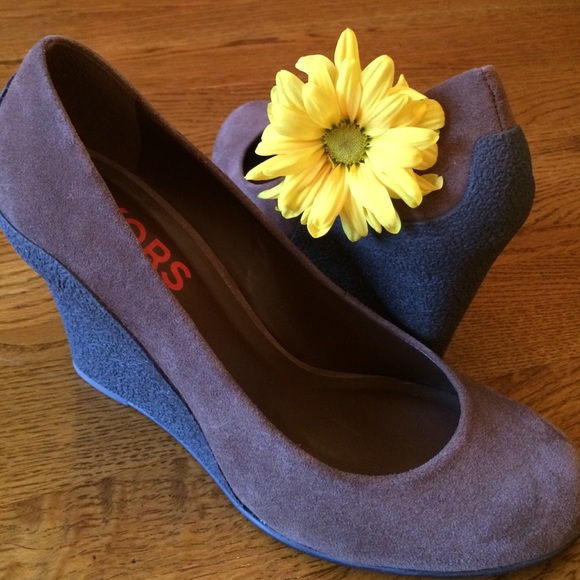 NEW IN BOX Michael Kors wedges !๐ฐ - Picture 4 of 4