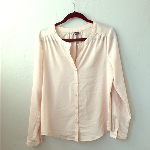 Urban Outfitters cream top