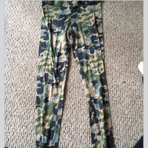 Camouflage leggings