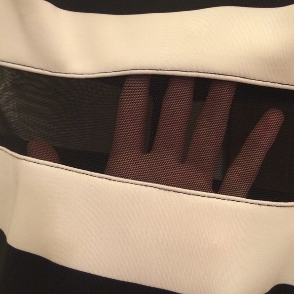 Black&White stripe dress. - Picture 2 of 4