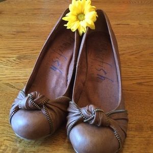 Classic Low Casual Heels 🎉