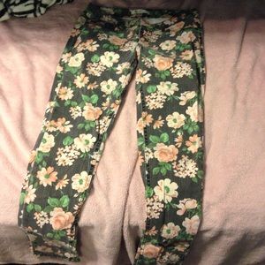 Floral print skinny jeans.