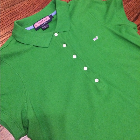 Vineyard Vines Tops - 🐳Like new Vineyard Vines polo🐳