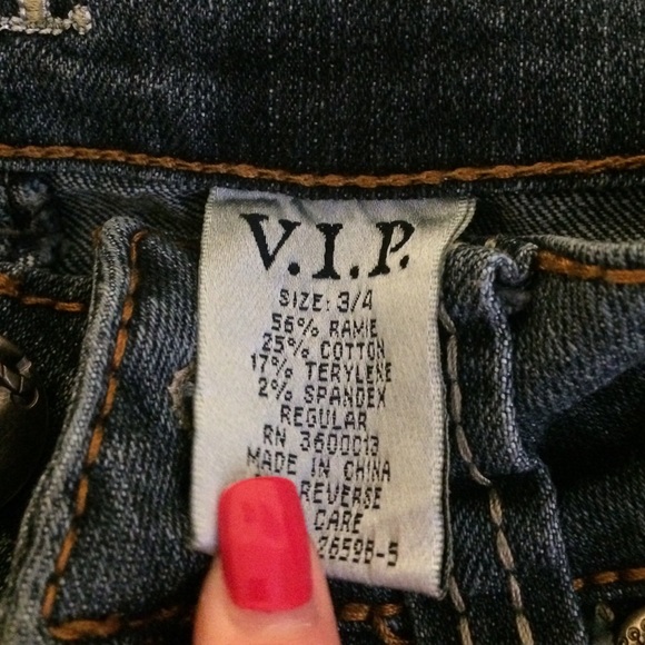 VIP dark wash skinny jeans size 3/4 - Picture 3 of 4