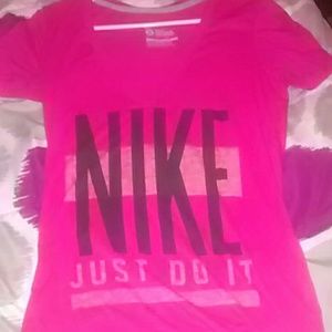 NWT Nike Shirt