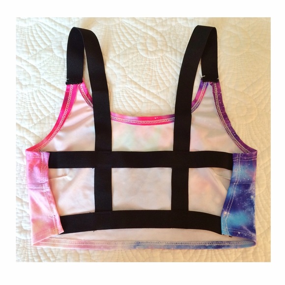 ❌SOLD❌ NWOT Rainbow Space Printed Crop Tank Top - Picture 2 of 2