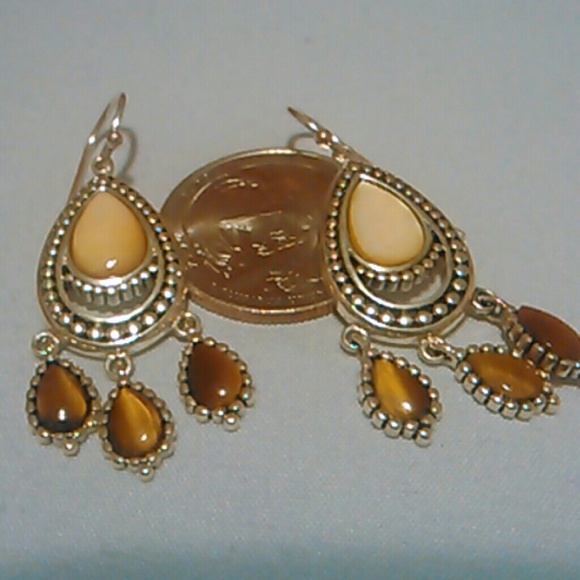 Jewelry - Tiger's eye earrings