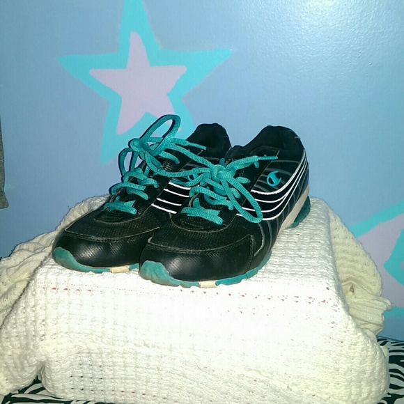 champion black running shoes