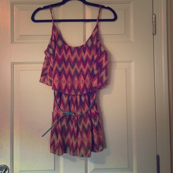 Colorful patterned romper with pockets! With belt!