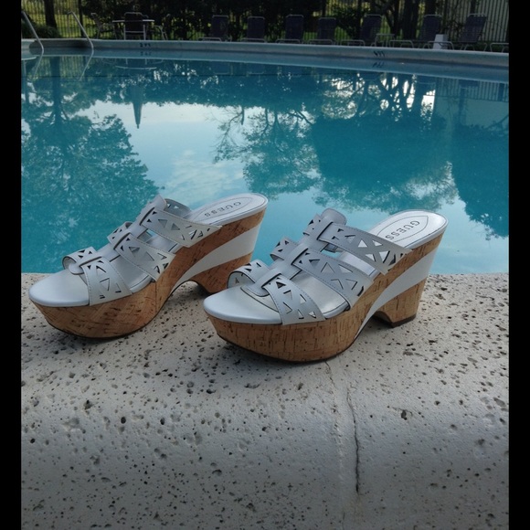 White Guess sandals! - Picture 2 of 3
