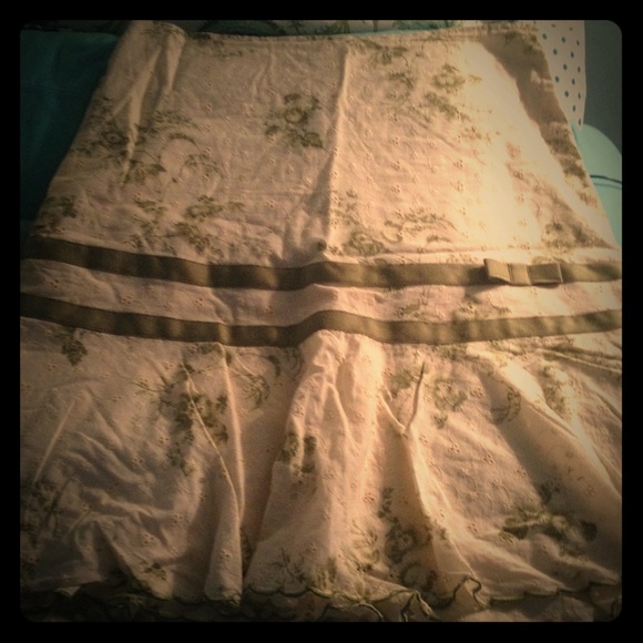 Old navy skirt