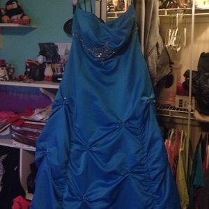 Blue prom dress!