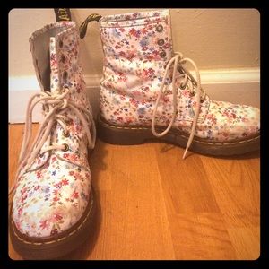 White Floral Dr Martens 8-Hole Boots