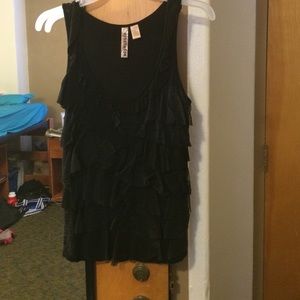 Black ruffled tank top with lace ruffles!