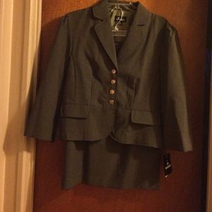 Army green 2 price suit