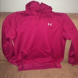 Under armour hoodie/ pull over