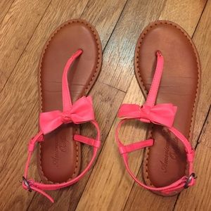 Hot pink bow sandals/gladiators