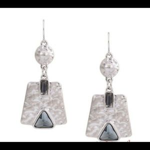 Brand New! Silver/Crystal Color Drop Style
