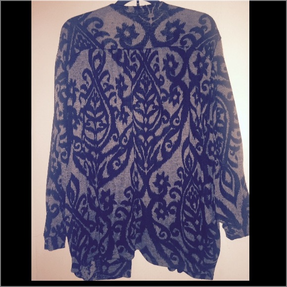 Black and grey cardigan - Picture 3 of 3