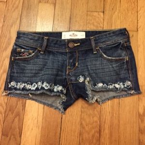 New Hollister shorts